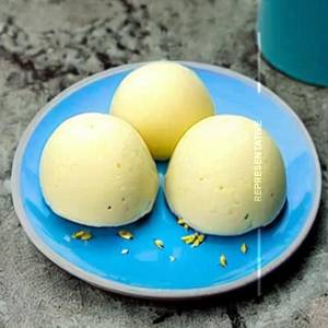 Kaju Mava Malai
