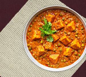 Matar Paneer