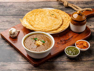 Butter Garlic Laccha Paratha(2 Pcs) + Choice Of Gravy