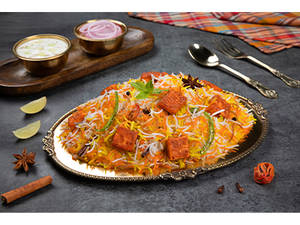 Paneer Dum Biryani -1 Kg (Serves 2-3)