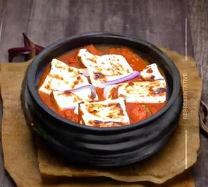 Handi Paneer