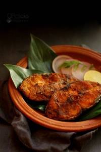 Neimeen Fry