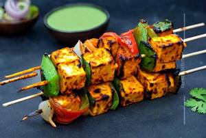 Achari Paneer Tikka