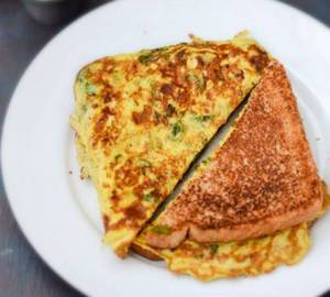 Bread omlette