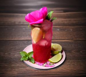 Red Rose Mojito