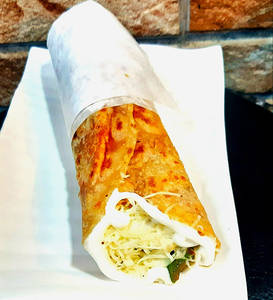 Mayo Veg Schezwan Cheese Frankie
