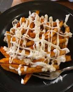 Cheese Loaded Peri Peri Fries [180 Gms Apx]