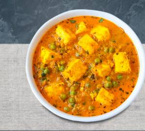 Matar paneer