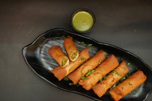 Samosa Ka Cigar [8Pcs]