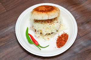 Butter Cheese Vada Pav