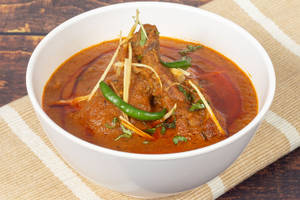 Fried Chicken Curry [half Plate, 4 Pieces]