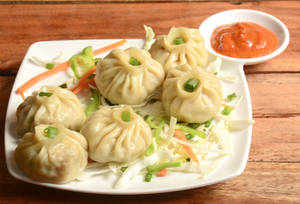 Veg Steamed Momos