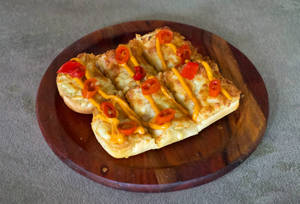 Peri Peri Garlic Bread