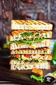 Tandoori Paneer Sandwich
