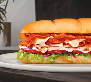 B L T Sandwich ( Bacon, Lettuce, Tomato )