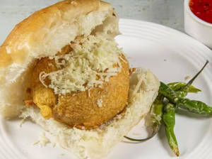 Cheese Vada Pav
