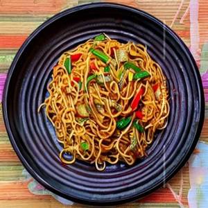 Chilly Garlic Veg Noodles