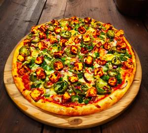 Chilli Paneer Pizza