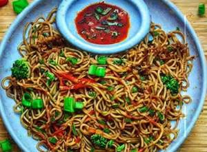 Schezwan Gobi Noodles