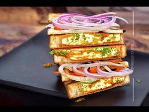 Schezwan Paneer Grilled Sandwich 