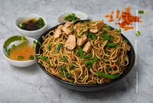 Chicken Hakka Noodles