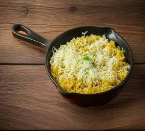 Cheese maggie 