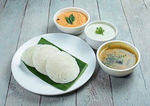 Idli 2pcs