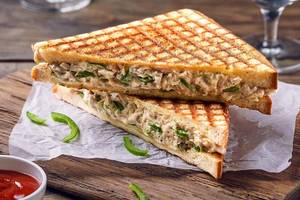 Chicken Chatpata Sandwich