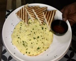 Cheese Omelette