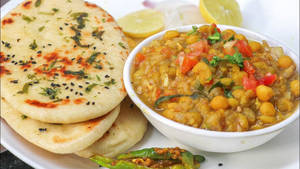 Channa Kulcha Chaat (2pcs) (o)