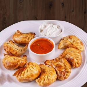 Veg Fried Momo (10 Piece)