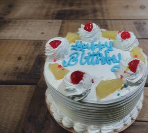 Pineapple cake