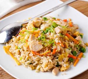Chicken Fried Rice (Half)