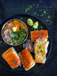 Butter Pav Bhaji