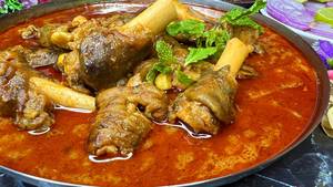 Mutton paya gravy