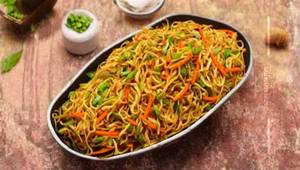 Schezwan Veg Noodles