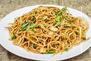 Paneer Hakka Noodles