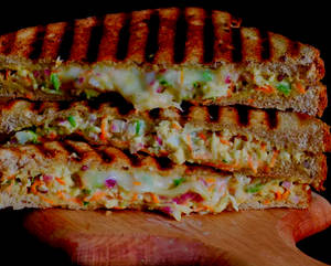 Grilled Fresh Veggie Sandwich [2 Layer]