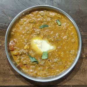 Vagharelo Rotlo with Butter