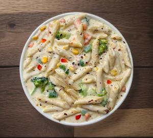 White sauce pasta