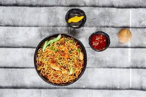 Chicken Schezwan Noodles