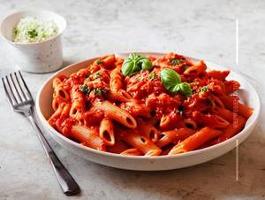 Red Sauce Chicken Pasta