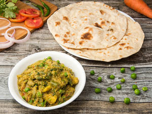 Mixed Vegetable With Tandoori Roti (2pcs)
