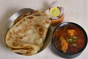 Chicken Curry + 2 Kerela Paratha