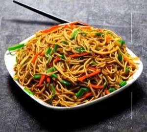 Veg Hakka Noodles