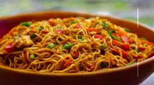 Schezwan Chicken Noodles