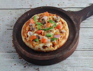 8" Farm House Pizza