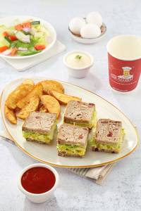 Egg Sandwich in Cranberry Walnut Bread