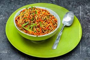 Schezwan Veg Noodles