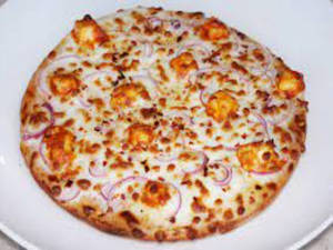 Onion + Paneer Pizza [regular]